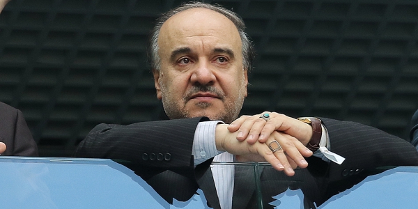 سلطانی فر؛ مهره اصلی عدم ورود زنان به استادیوم؛تا سلطانیفر نتواند فضای سکوها را مناسب کند، ورود زنان به مصلحت نیست سلطانی فر؛ مهره اصلی عدم ورود زنان به استادیوم؛تا سلطانیفر نتواند فضای سکوها را مناسب کند، ورود زنان به مصلحت نیست