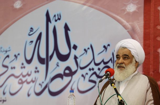 نمازجمعه | سپاه خاری در چشم دشمنان انقلاب است نمازجمعه | سپاه خاری در چشم دشمنان انقلاب است