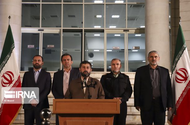 گزارش تصویری | نشست مطبوعاتی مسئولان پس از برگزاری ستاد پیشگیری کرونا گزارش تصویری | نشست مطبوعاتی مسئولان پس از برگزاری ستاد پیشگیری کرونا