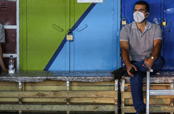 کرونا یک میلیون و ۳۰۰ هزار نفر را در کشور بیکار کرد / تامین اجتماعی هم فقط سه ماه بیمه بیکاری به آنها پرداخت کرده کرونا یک میلیون و ۳۰۰ هزار نفر را در کشور بیکار کرد / تامین اجتماعی هم فقط سه ماه بیمه بیکاری به آنها پرداخت کرده