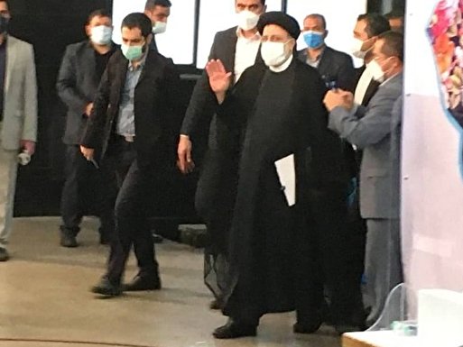 رئیسی در انتخابات ریاست جمهوری ۱۴۰۰ ثبت نام کرد