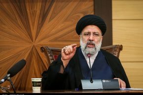 آیت‌الله رئیسی: دولت در بازار دخالت‌های بی‌جا می‌کرد/‌ با صدای کارگران هم‌صدا بوده و هستیم / خصوصی‌سازی‌ها روند غلطی داشت