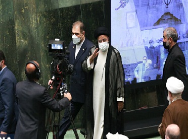 حضور آیت‌الله رئیسی در جلسات رأی اعتماد/ بررسی صلاحیت‌ها ظرف ۴روز انجام می‌شود