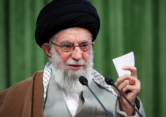 رهبر انقلاب: مردم و مسئولان مراقب باشند / دشمن برای بحران‌آفرینی جدی است