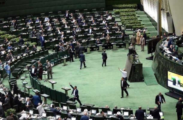 دوره هفتم شوراهای شهر و روستا سه ساله شد