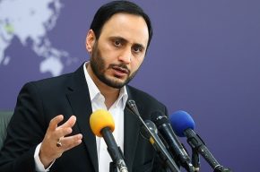 دولت هیچ قصدی برای افزایش قیمت بنزین، نان و دارو ندارد