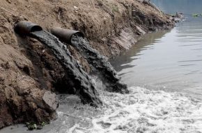 ورودی فاضلاب به کارون در اهواز تا نیمه سال آینده حذف می‌شود
