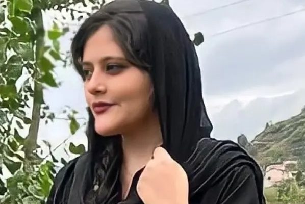 فوت مهسا امینی ناشی از اصابت ضربه به سر و اعضا و عناصر حیاتی بدن نبوده است