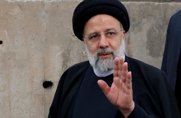 رئیسی: مردم ایران با شعار «آزادی» دشمنان گول نمیخورند رئیسی: مردم ایران با شعار «آزادی» دشمنان گول نمیخورند