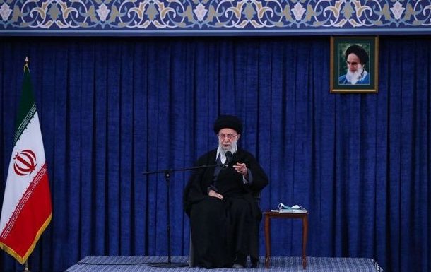 حادثه تروریستی شاهچراغ موجب رسوایی آمریکاییهای منافق و سیاهدل شد حادثه تروریستی شاهچراغ موجب رسوایی آمریکاییهای منافق و سیاهدل شد