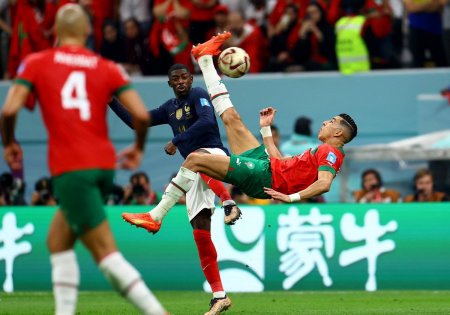 فرانسه ۲- مراکش ۰، قهرمان به سمت جام