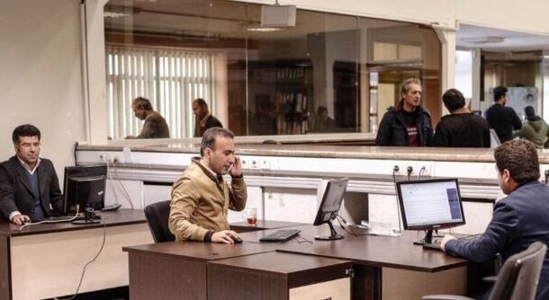 انتقاد جوان از افزایش رفاه کارمندان دولت! انتقاد جوان از افزایش رفاه کارمندان دولت!