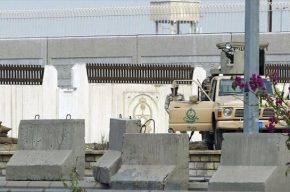 تیراندازی در نزدیکی کنسولگری آمریکا در جده عربستان / یک فرد مسلح و نگهبان کنسولگری کشته شدند تیراندازی در نزدیکی کنسولگری آمریکا در جده عربستان / یک فرد مسلح و نگهبان کنسولگری کشته شدند