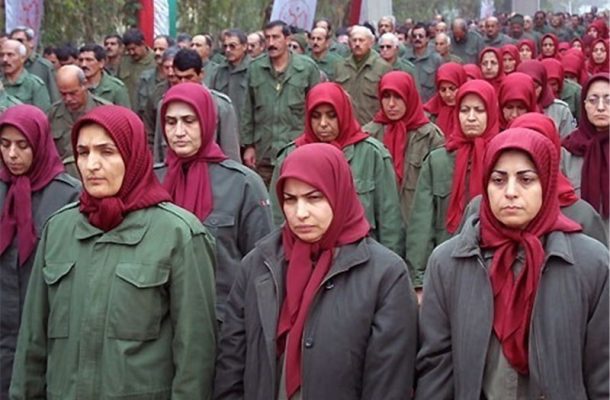 منافقین از آلبانی به کانادا میروند منافقین از آلبانی به کانادا میروند