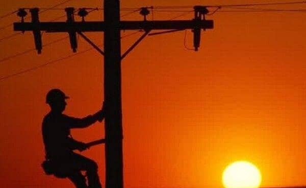 توانیر هشدار داد؛ روزهای داغ و سخت برق ادامه دارد