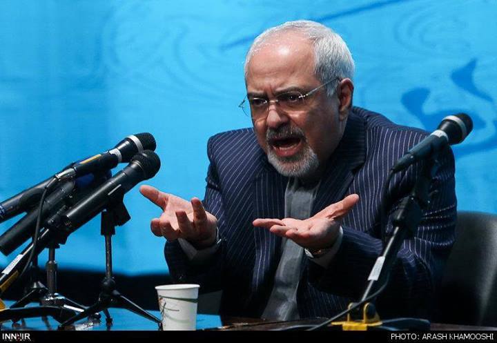 بنای درگیر شدن با فرافکنی‌های داخلی را ندارم