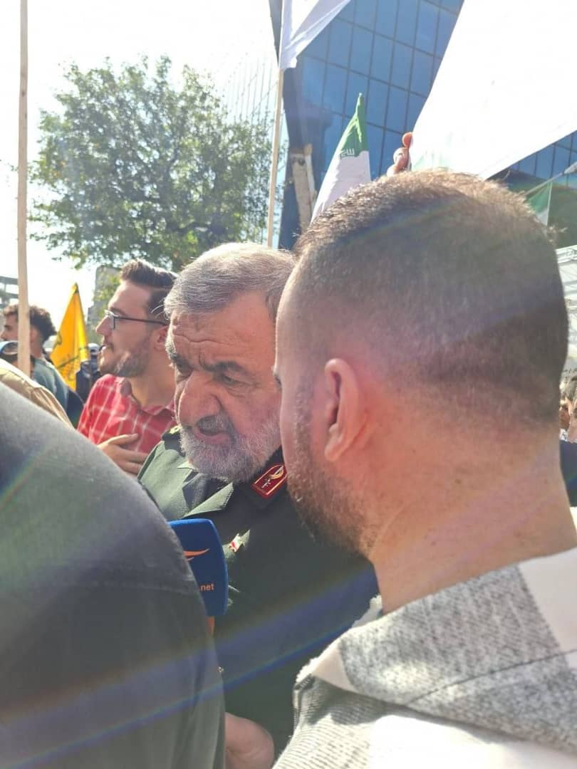 محسن رضایی: به دنبال ساخت بم.ب اتم نیستیم