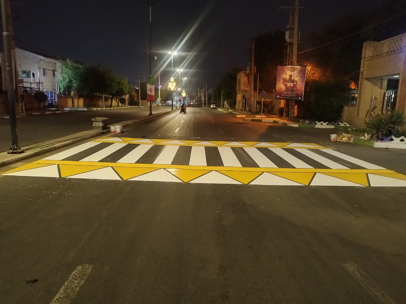 معابر ناحیه یک معاونت خدمات شهری شهرداری خط کشی شدند