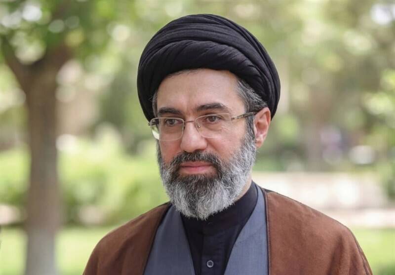 زبان فارسی یکی از بزرگترین ظرفیت‌ها برای ترویج فرهنگ و تمدّن غنی ایران اسلامی